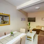 Apartment Aelia Apartment, New Port *